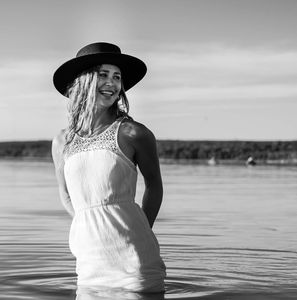 Meet your Posher, Dayna